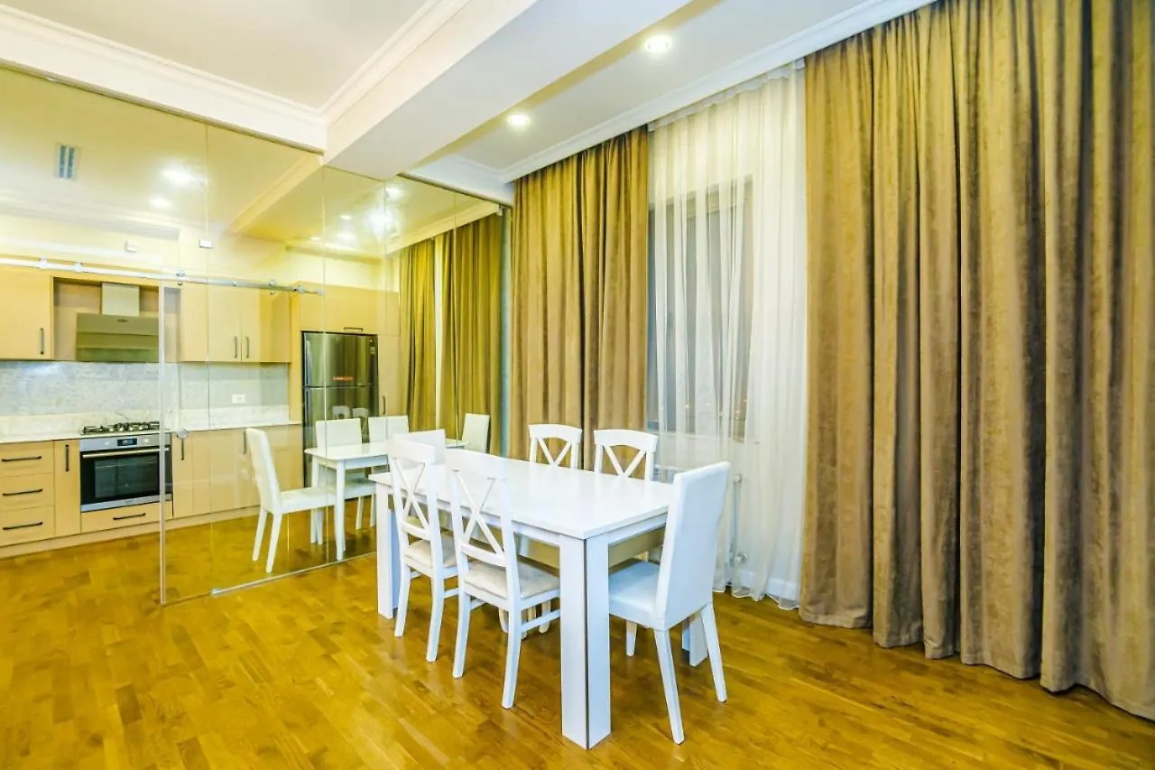 Luxary Apartments Hillton Baku